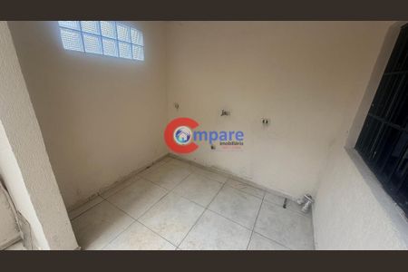 6_photo/94ce89c217.e6e1c947b02cf8fb-ATLAS-2d7735d4-c4a6-4584-95d2-07b29bf0d14d.jpg de casa para alugar com 3 quartos, 150m² em Residencial Parque Cumbica, Guarulhos