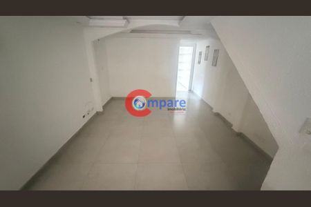 14_photo/94ce89c217.e6e1c947b02cf8fb-ATLAS-7b7bc674-2ff2-4c26-854d-3bbf41a765e8.jpg de casa para alugar com 3 quartos, 150m² em Residencial Parque Cumbica, Guarulhos