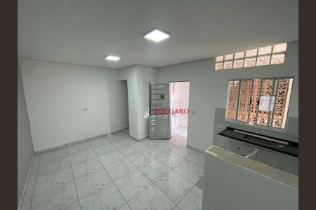 4_photo/94ce89c2eb.b080a49fc816acec-ATLAS-67d4e0c4-56ba-44d1-8582-647ffe24ab9a.jpg de casa à venda com 5 quartos, 350m² em Residencial Parque Cumbica, Guarulhos