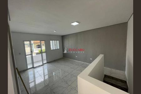 3_photo/94ce89c2eb.b080a49fc816acec-ATLAS-8e9d48a0-159e-4469-aa20-eae8a6a0b05e.jpg de casa à venda com 5 quartos, 350m² em Residencial Parque Cumbica, Guarulhos