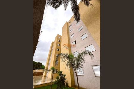 3_photo/94ce89ca2f.6fbe0563e906f3a3-ATLAS-a131e7ab-2e4e-44a7-8ff6-898a9c4f5675.jpg de apartamento à venda com 2 quartos, 46m² em Jardim do Triunfo, Guarulhos