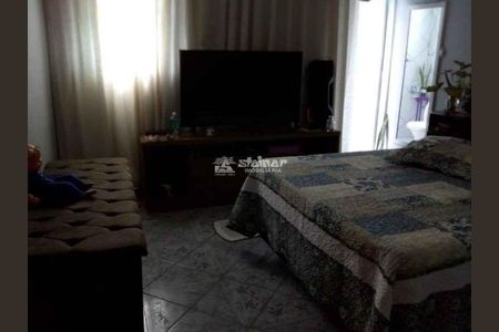 2_photo/94ce89cae3.d26e0e90ca7e938a-ATLAS-7dd1a452-6cac-4752-bbfd-fe9b7b8bb9df.jpg de casa à venda com 3 quartos, 251m² em Jardim do Triunfo, Guarulhos