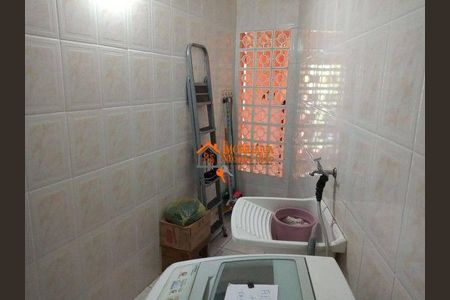 4_photo/94ce89caff.491a58713d1e5de3-ATLAS-0fbcd1c2-0c3f-40c3-8c2c-b797a35fdee6.jpg de casa à venda com 2 quartos, 430m² em Jardim do Triunfo, Guarulhos