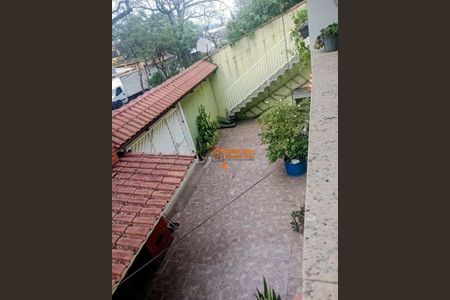 12_photo/94ce89cb93.b8c4f165c1f119ea-ATLAS-fb3dabc0-3c3d-4d32-8328-603e1b97341e.jpg de casa à venda com 4 quartos, 220m² em Jardim do Triunfo, Guarulhos