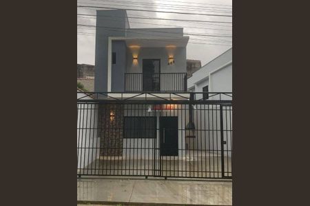 6_photo/94ce89cba9.e4f5d924a81bc36a-ATLAS-39747344-5c64-46d4-8bc2-a2c04dcf51b3.jpg de casa à venda com 3 quartos, 141m² em Jardim do Triunfo, Guarulhos