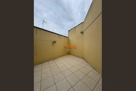 7_photo/94ce89d341.2f15d505e37c7ac5-ATLAS-588888ca-be4d-4568-844d-aa7c558f6676.jpg de casa à venda com 2 quartos, 125m² em Jardim Fatima, Guarulhos