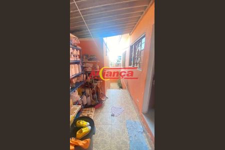 4_photo/94ce89df7f.7954feb32d1ae247-ATLAS-0813aca3-7bb1-4482-807a-0eadd2ea3f71.jpg de casa à venda com 5 quartos, 234m² em Cidade Parque Brasilia, Guarulhos