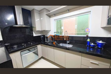 1_photo/94ce89dfed.dd36eae811456584-ATLAS-12ae092f-4e5c-41c9-a1fc-faec2727a3ad.jpg de casa à venda com 2 quartos, 248m² em Cidade Parque Alvorada, Guarulhos