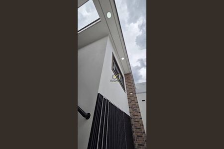 4_photo/94ce89e01b.2f15d505e37c7ac5-ATLAS-5bfe39ab-877b-485e-aee3-b19fcb6f4045.jpg de casa à venda com 3 quartos, 85m² em Cidade Parque Alvorada, Guarulhos