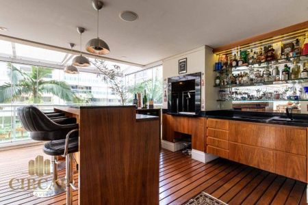 2_photo/94ce89e01f.404f7cf3dd01a495-ATLAS-09af2aa6-52e7-42a3-bfca-4599aeabb6e0.jpg de apartamento à venda com 3 quartos, 213m² em Cidade Parque Alvorada, Guarulhos