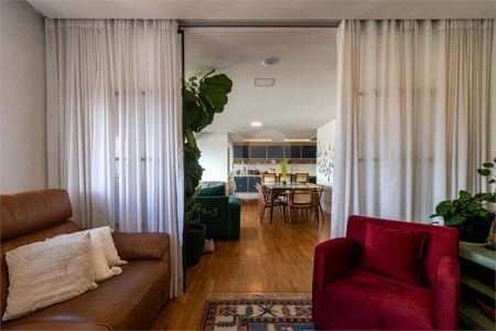 57_photo/94ce89e037.49e5f4e107e90c19-ATLAS-2eaa18b3-f39c-4a72-b95c-383113cffa2e.jpg de apartamento para alugar com 5 quartos, 172m² em Cidade Parque Alvorada, Guarulhos