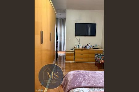 6_photo/94ce89e2db.ceff8192393c33de-ATLAS-2a83c95c-81d1-4ca6-8b2f-3e8250fd45fa.jpg de casa à venda com 3 quartos, 243m² em Jardim Maria Dirce, Guarulhos