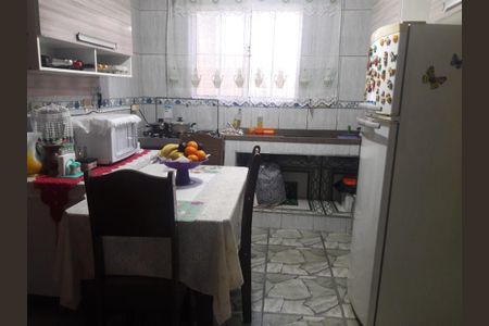 2_photo/94ce89e397.d37cd14ee98fd61c-ATLAS-124c0885-4957-4df2-9baf-0a27e3d8d48b.jpg de casa à venda com 2 quartos, 243m² em Jardim Maria Dirce, Guarulhos