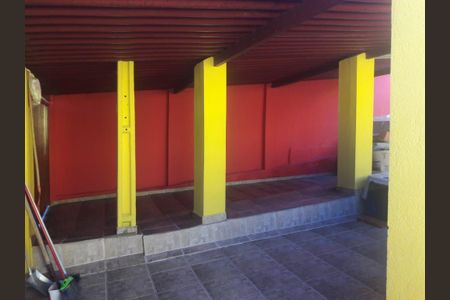 7_photo/94ce89e397.d37cd14ee98fd61c-ATLAS-a73cefbb-8548-4164-bd37-8fd1d573ff55.jpg de casa à venda com 2 quartos, 243m² em Jardim Maria Dirce, Guarulhos