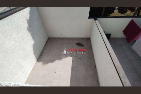 5_photo/94ce89e4a7.4196e7a61472322e-ATLAS-88f495c0-9b37-425a-9034-d4e2eccc525d.jpg de casa à venda com 3 quartos, 100m² em Jardim Maria Dirce, Guarulhos