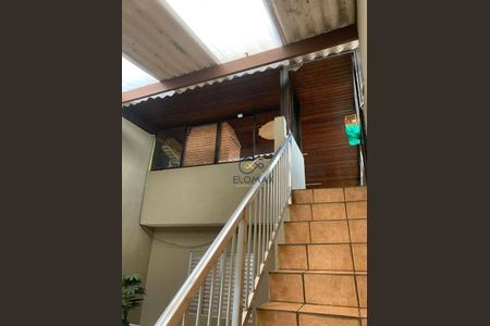 11_photo/94ce89e4e3.5014e7deefbd6540-ATLAS-8c10558a-2830-4e43-927a-665740b95c76.jpg de casa à venda com 3 quartos, 352m² em Jardim Presidente Dutra, Guarulhos