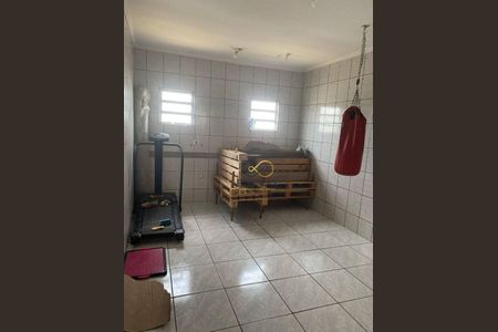 12_photo/94ce89e4e3.ceff8192393c33de-ATLAS-a716f7c3-d132-4eb7-99b6-5a27c0f9f1b4.jpg de casa à venda com 3 quartos, 352m² em Jardim Presidente Dutra, Guarulhos