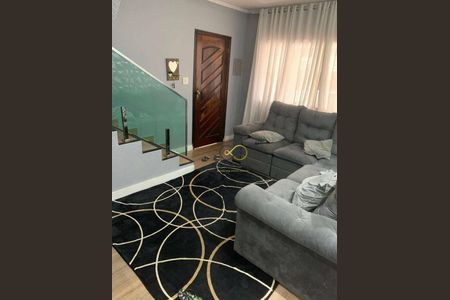 2_photo/94ce89e4e3.ceff8192393c33de-ATLAS-b37655e3-c12f-48bc-867a-6aa3aa99bab9.jpg de casa à venda com 3 quartos, 352m² em Jardim Presidente Dutra, Guarulhos