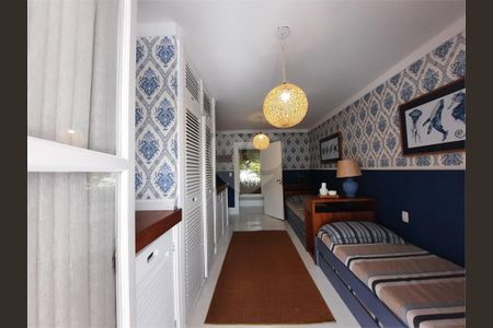 7_photo/94ce89e51b.fe96b63aec789ef1-ATLAS-b4b8c8cb-14c7-4580-b192-c5fce4be1e7b.jpg de casa à venda com 9 quartos, 584m² em Jardim Presidente Dutra, Guarulhos