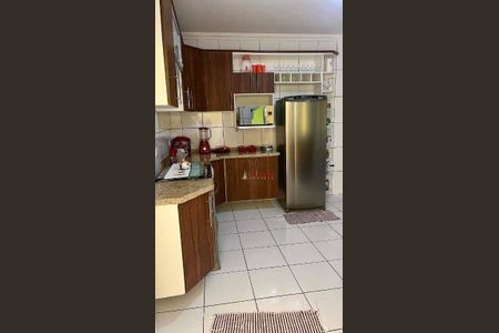 7_photo/94ce89e561.c73b78bac5a2f3b6-ATLAS-77dea3f8-3a8c-4a55-b080-0e6dace380fe.jpg de casa à venda com 3 quartos, 200m² em Jardim Presidente Dutra, Guarulhos