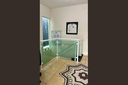 9_photo/94ce89e561.c73b78bac5a2f3b6-ATLAS-c13a269e-801e-49b9-9aa0-fa11ebae29bd.jpg de casa à venda com 3 quartos, 200m² em Jardim Presidente Dutra, Guarulhos