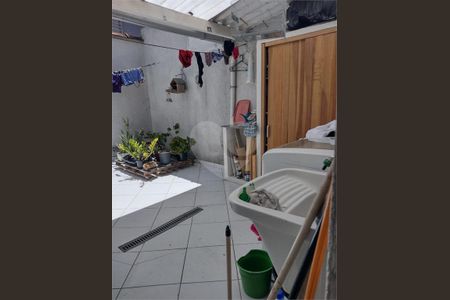 3_photo/94ce89e9f3.61bfc18f4f00076e-ATLAS-300edbdd-c1f9-458c-84e2-bc1bc0b86274.jpg de casa à venda com 2 quartos, 89m² em Residencial Parque Cumbica, Guarulhos