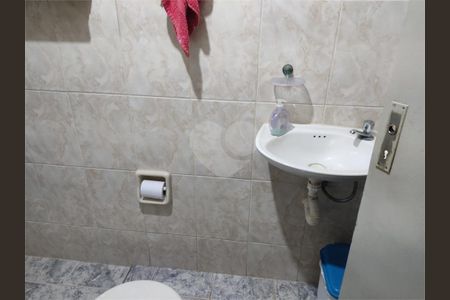 5_photo/94ce89e9f9.e6e1c947b02cf8fb-ATLAS-542b2fe4-bf0a-41ff-b242-11e55ca1a1d7.jpg de casa à venda com 4 quartos, 221m² em Residencial Parque Cumbica, Guarulhos