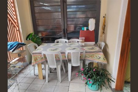 12_photo/94ce89e9f9.e6e1c947b02cf8fb-ATLAS-7d410728-6970-4ea9-80dc-d8a7ea2ec429.jpg de casa à venda com 4 quartos, 221m² em Residencial Parque Cumbica, Guarulhos