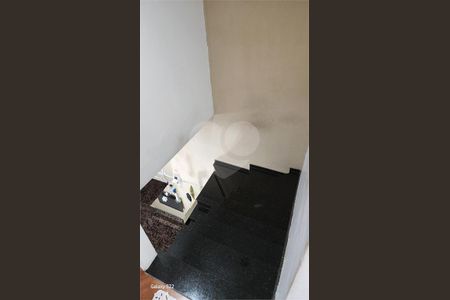 2_photo/94ce89edb5.527d2e055a247cfd-ATLAS-2bae9038-2d3b-4397-8a53-6302d2fdbc55.jpg de casa à venda com 3 quartos, 230m² em Jardim Presidente Dutra, Guarulhos