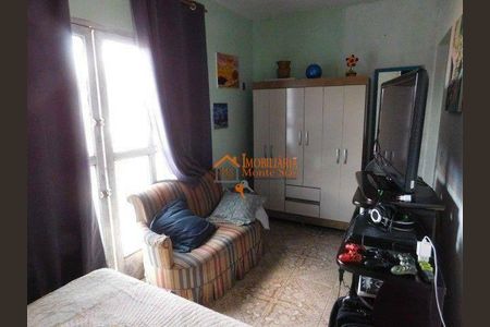 5_photo/94ce89ee87.ceff8192393c33de-ATLAS-1ba8a6fc-d7e5-457a-bcd1-7ba7e1dd87de.jpg de casa à venda com 4 quartos, m² em Jardim Presidente Dutra, Guarulhos