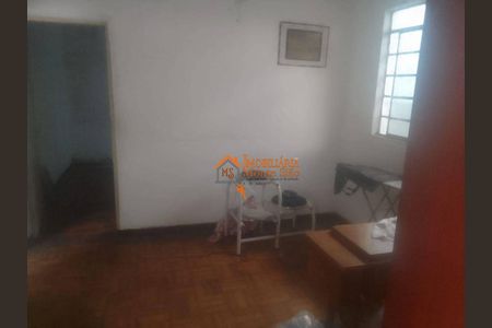 1_photo/94ce89efdd.18e6ac91b37a8e88-ATLAS-4f4acf06-e7e7-4d96-aab5-570565aef88d.jpg de casa à venda com 5 quartos, 200m² em Jardim Presidente Dutra, Guarulhos