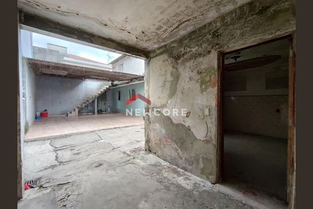 7_photo/94ce89f149.7a37549eceeba21f-ATLAS-5bc234d1-de02-45f0-939d-dea8f09b2665.jpg de casa à venda com 3 quartos, 200m² em Jardim Presidente Dutra, Guarulhos