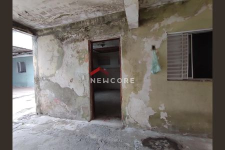 8_photo/94ce89f149.7a37549eceeba21f-ATLAS-6073fed4-82e2-44fc-b8ec-e39080767322.jpg de casa à venda com 3 quartos, 200m² em Jardim Presidente Dutra, Guarulhos