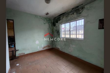 9_photo/94ce89f149.7a37549eceeba21f-ATLAS-78bc0c43-8ddb-418e-b82c-3111bec6f6c2.jpg de casa à venda com 3 quartos, 200m² em Jardim Presidente Dutra, Guarulhos