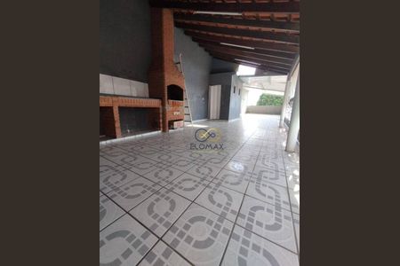 7_photo/94ce89f227.70c1724921e166dd-ATLAS-d45cd1fb-6f4e-4922-9b7b-4d70b1dd483a.jpg de casa à venda com 4 quartos, 228m² em Jardim Presidente Dutra, Guarulhos