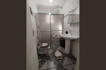 4_photo/94ce89f227.70c1724921e166dd-ATLAS-fd2a5587-3432-4e10-a5aa-dbb8dc1c63fb.jpg de casa à venda com 4 quartos, 228m² em Jardim Presidente Dutra, Guarulhos