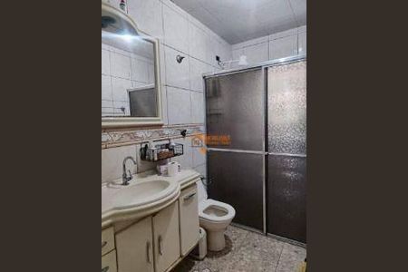 1_photo/94ce89f28f.b7afec13c8c84584-ATLAS-23b009b7-b7a1-4993-ab05-78bfa7b2ba27.jpg de casa à venda com 3 quartos, 250m² em Jardim Presidente Dutra, Guarulhos