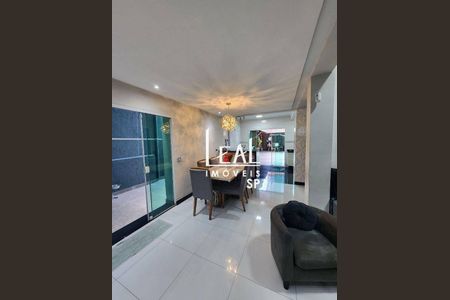 11_photo/94ce89f2f5.0473144d3f262afb-ATLAS-d8bb2673-cd63-4e3e-babb-8e7e40ec9548.jpg de casa à venda com 3 quartos, 200m² em Jardim Presidente Dutra, Guarulhos