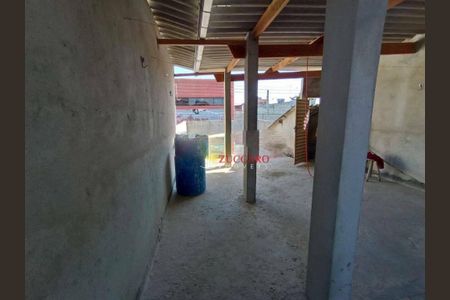 3_photo/94ce89f3c5.aa2bb41a82bec25b-ATLAS-66f017aa-93cd-47f4-92db-adacefea0730.jpg de casa à venda com 2 quartos, 113m² em Jardim Presidente Dutra, Guarulhos