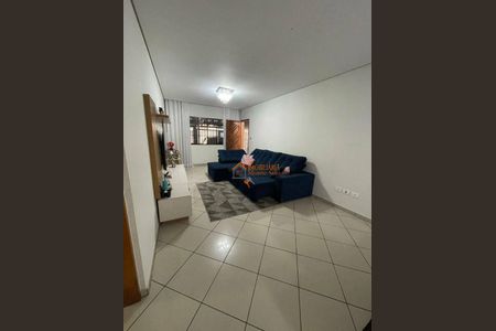 7_photo/94ce89f3d3.732b7fd8aaa5f07d-ATLAS-0c174ab8-cdf1-4867-a4c7-beb71da26c37.jpg de casa à venda com 3 quartos, 210m² em Jardim Presidente Dutra, Guarulhos