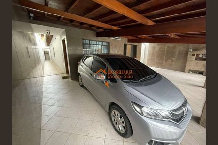 9_photo/94ce89f3d3.732b7fd8aaa5f07d-ATLAS-ba34d982-bc9d-4359-ab86-a6b6b53bb56e.jpg de casa à venda com 3 quartos, 210m² em Jardim Presidente Dutra, Guarulhos