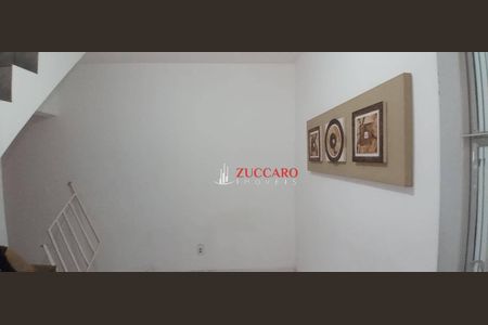 12_photo/94ce89f413.4664f3ed7bb28091-ATLAS-c92cd8ae-c15e-4d35-a603-e3c7334b7630.jpg de casa à venda com 2 quartos, 120m² em Jardim Presidente Dutra, Guarulhos