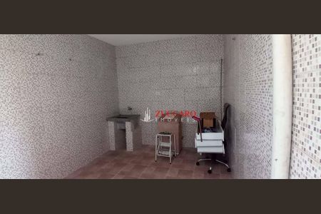6_photo/94ce89f413.6e0abeab53379787-ATLAS-ecfe4fbf-6930-47a3-9660-094b1a2ef5a7.jpg de casa à venda com 2 quartos, 120m² em Jardim Presidente Dutra, Guarulhos