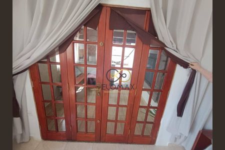 4_photo/94ce89f41d.ceff8192393c33de-ATLAS-91b87e11-affa-4e97-8fe9-1aff7085b57a.jpg de casa à venda com 4 quartos, 380m² em Jardim Presidente Dutra, Guarulhos