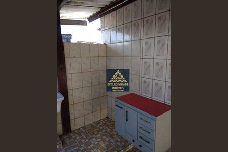 10_photo/94ce89f4a3.3679ba45c80b6010-ATLAS-3b0c2a8b-dee6-4589-b1bc-67d05a4db2ff.jpg de casa à venda com 3 quartos, 190m² em Jardim Presidente Dutra, Guarulhos