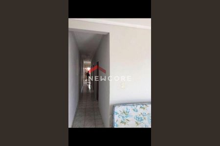 10_photo/94ce89f4a3.3679ba45c80b6010-ATLAS-98efa8d0-3ade-499f-991c-e5eddfb0c2cc.jpg de casa à venda com 3 quartos, 194m² em Jardim Presidente Dutra, Guarulhos