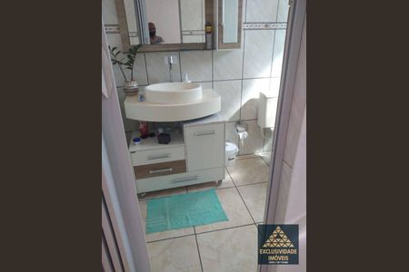 2_photo/94ce89f4e9.8c2ca795ebaebe51-ATLAS-0a5b1c99-7aed-4461-aa25-03f6637b4aa4.jpg de casa à venda com 4 quartos, 218m² em Jardim Presidente Dutra, Guarulhos