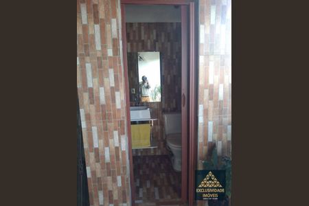 5_photo/94ce89f4e9.8c2ca795ebaebe51-ATLAS-1ae63d6b-b8cf-4d95-83ef-110d6b22026f.jpg de casa à venda com 4 quartos, 218m² em Jardim Presidente Dutra, Guarulhos