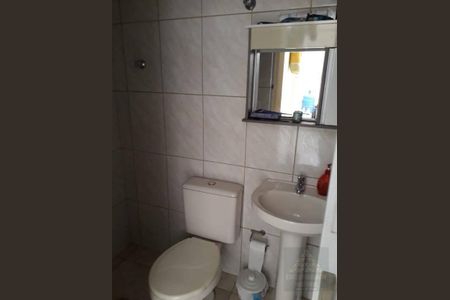 11_photo/94ce89f4e9.8c2ca795ebaebe51-ATLAS-d79f0590-5489-4a16-bda5-c7d320f95132.jpg de casa à venda com 4 quartos, 218m² em Jardim Presidente Dutra, Guarulhos