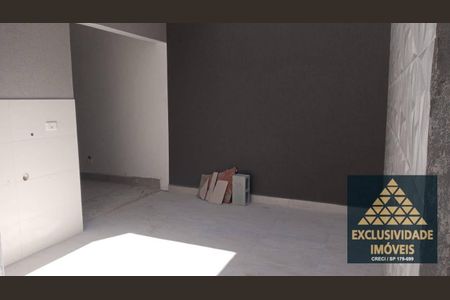 11_photo/94ce89f769.659d7f3f71f48841-ATLAS-97088585-41cd-448d-935d-2cecb2f1c838.jpg de casa à venda com 2 quartos, 125m² em Jardim Presidente Dutra, Guarulhos